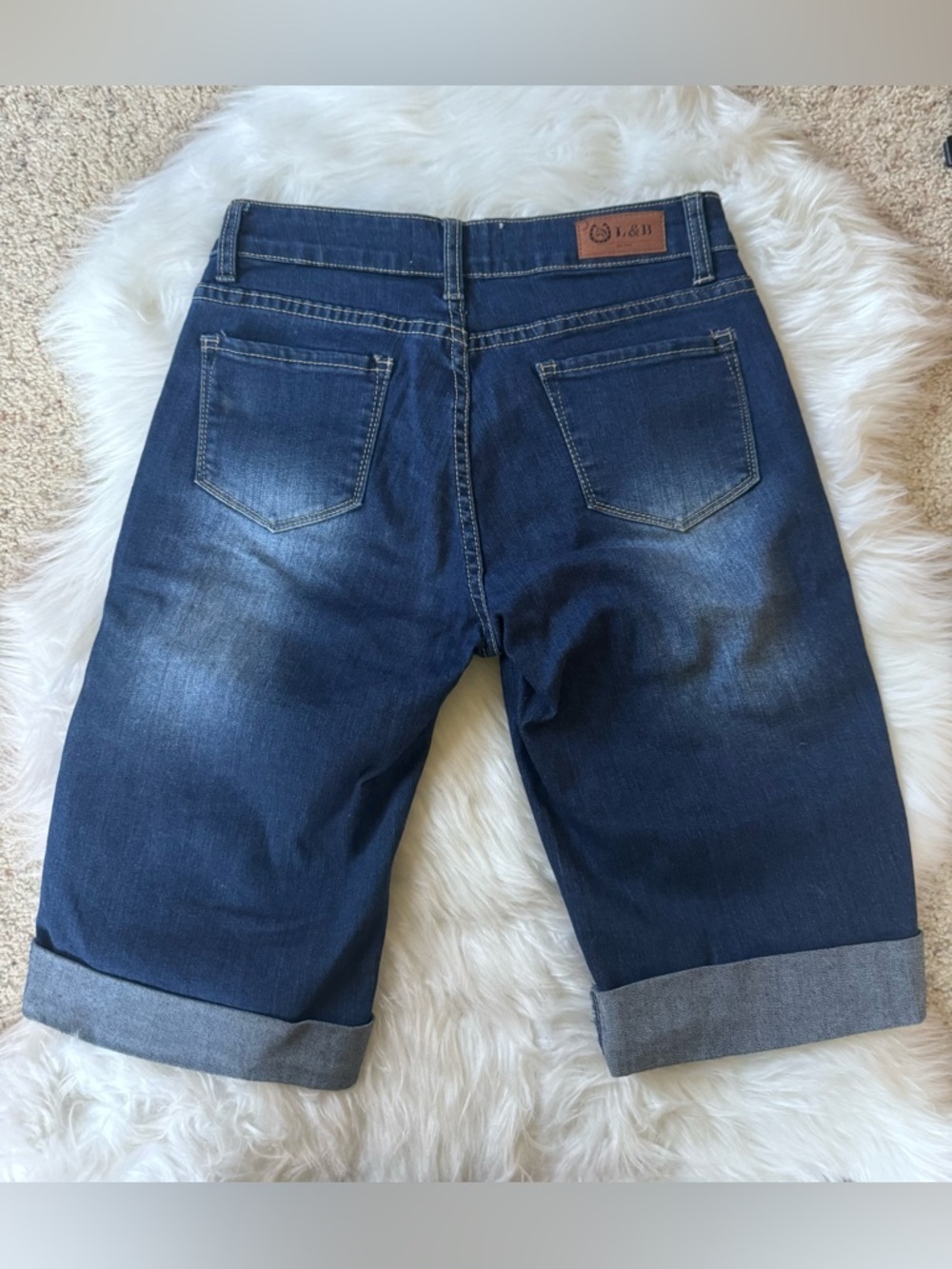 L&B (Lucky & Blessed) Size 6 Denim Leopard Patch Bermuda Shorts - Picture 3 of 10